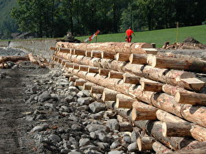 Verbauungen mit Holz